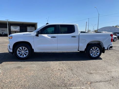 Used 2021 Chevrolet Silverado 1500 Custom RWD image 3