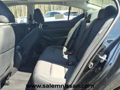 New 2026 Nissan Altima 2.5 SV AWD/4WD image 15