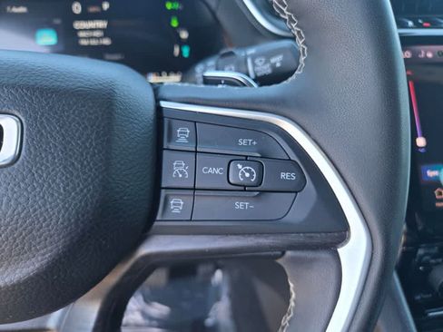 Used 2024 Jeep Grand Cherokee Limited 4xe AWD/4WD image 20