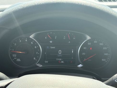 Used 2024 GMC Terrain SLE AWD/4WD image 9