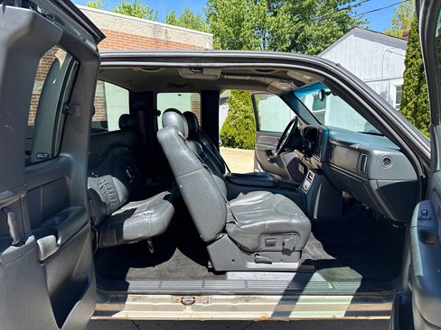 Used 2000 GMC Sierra 1500 4x4 Extended Cab image 10