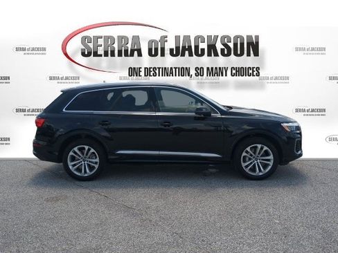 Used 2025 Audi Q7 3.0T Premium Plus AWD/4WD image 10