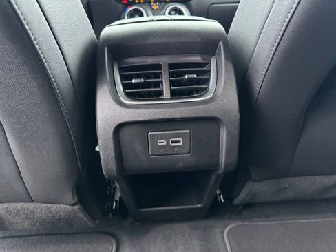 Used 2021 Chevrolet Blazer LT image 24