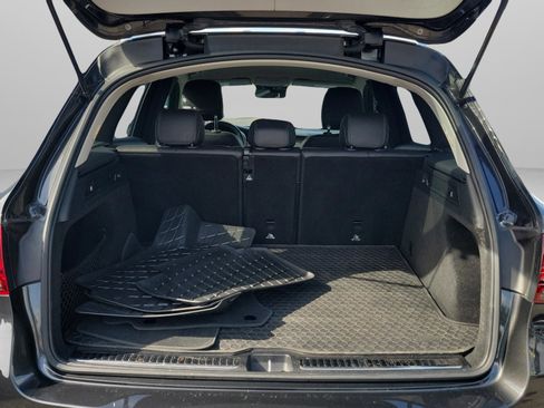 Used 2022 Mercedes-Benz GLC 300 image 34