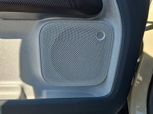 New 2025 Ford Maverick XLT w/ XLT Luxury Package image 14