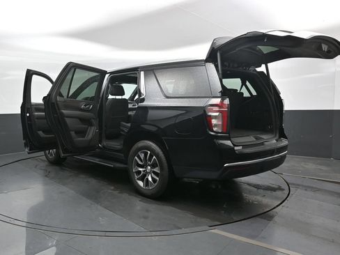 Used 2022 Chevrolet Tahoe LT w/ Luxury Package AWD/4WD image 52