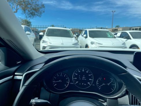 Used 2025 MAZDA CX-50 AWD 2.5 S w/ Premium Package image 36