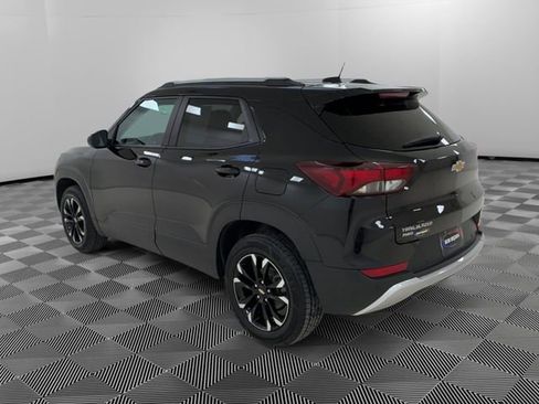 Certified 2022 Chevrolet TrailBlazer LT w/ Convenience Package image 5