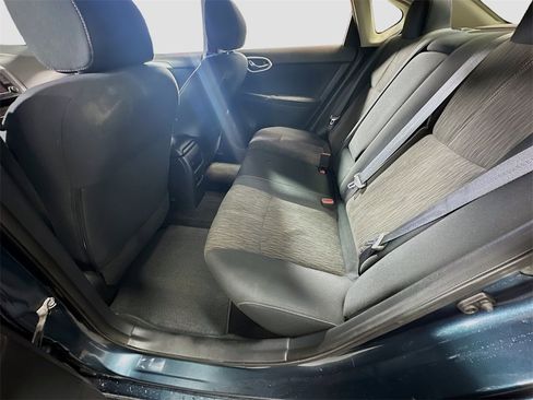 Used 2015 Nissan Sentra SV image 24