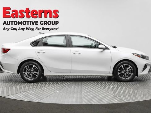 Used 2024 Kia Forte LXS image 4