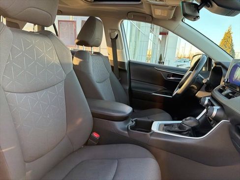 Certified 2023 Toyota RAV4 XLE image 29