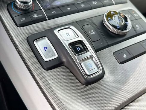 Used 2021 Hyundai Palisade SEL w/ Convenience Package image 16