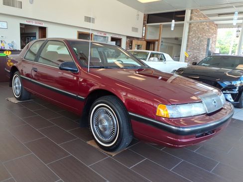 Used 1989 Mercury Cougar LS RWD image 1