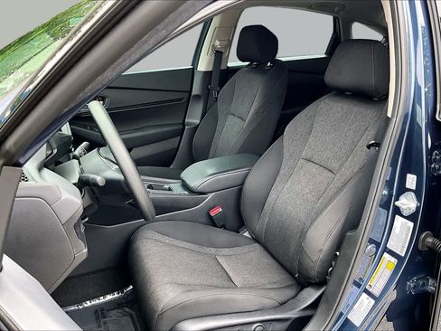 Used 2025 Honda Accord SE image 8