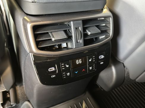 Used 2026 Lexus RX 450h AWD w/ Convenience Package image 16