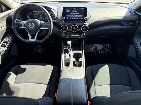 Certified 2022 Nissan Sentra SV w/ All-Weather Package image 15