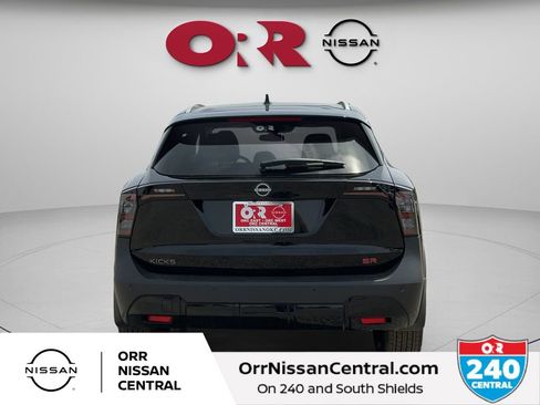 New 2026 Nissan Kicks SR FWD image 6