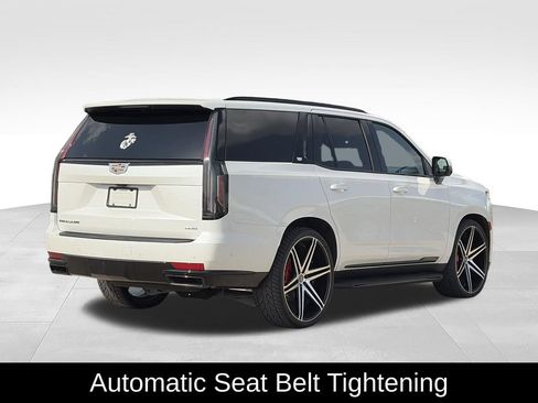 Used 2023 Cadillac Escalade Sport w/ Touring Package AWD/4WD image 10