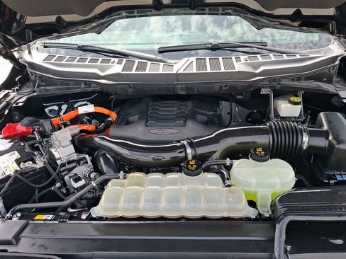 Used 2021 Ford F150 Lariat w/ Equipment Group 502A High image 23