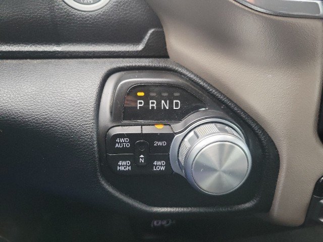 Used 2022 RAM 1500 Laramie AWD/4WD image 16