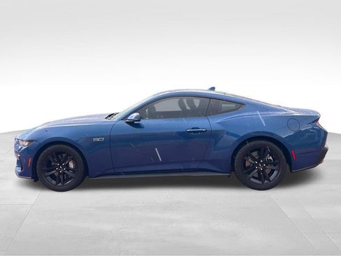 Used 2024 Ford Mustang GT RWD image 6