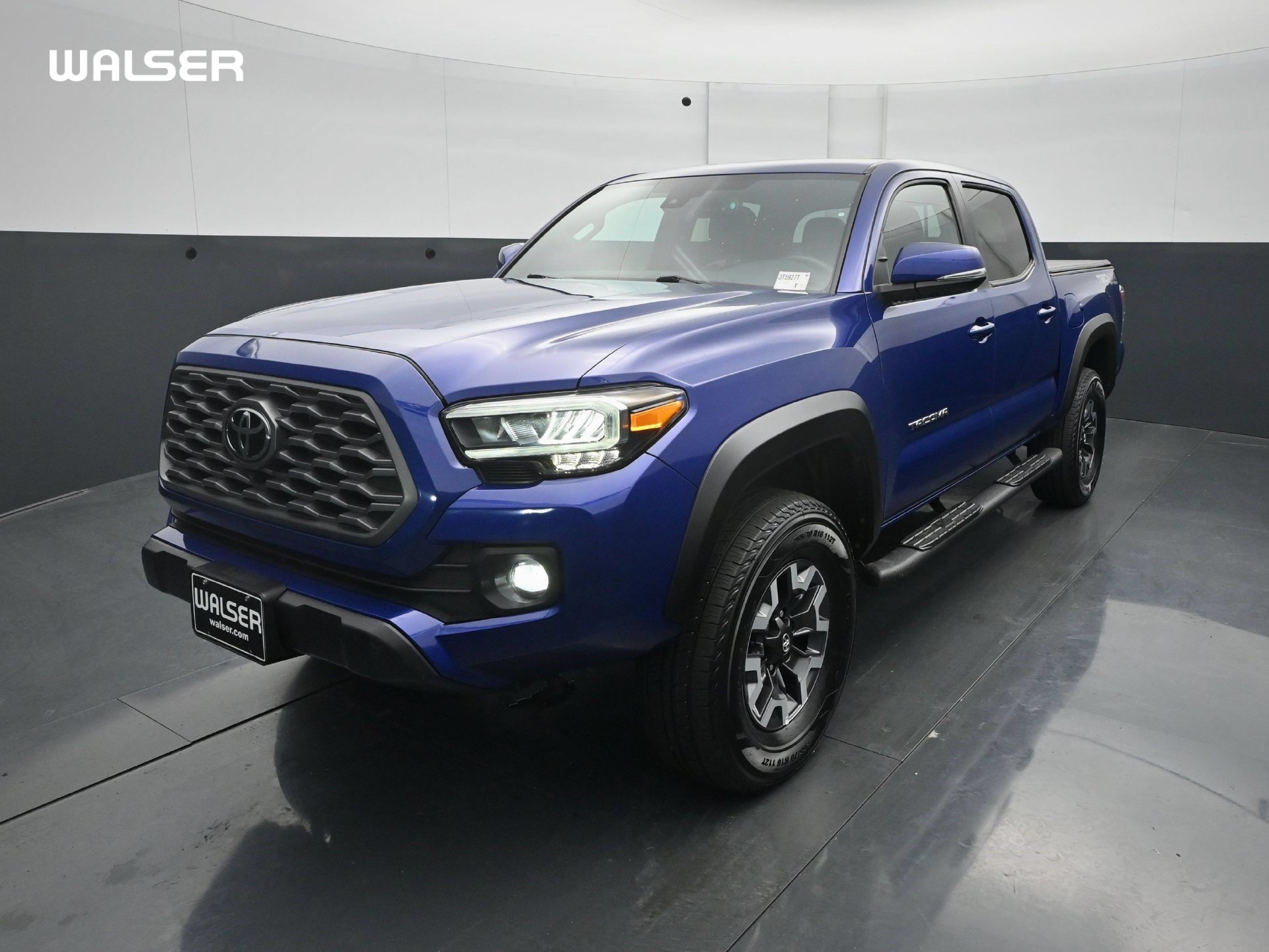 Used 2022 Toyota Tacoma TRD Off-Road w/ TRD Premium Off Road Package AWD/4WD image 1