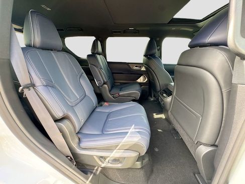 New 2026 INFINITI QX80 4WD w/ Sport Exterior Package image 30