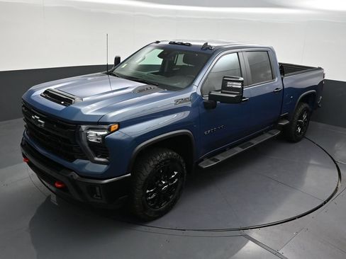 Used 2026 Chevrolet Silverado 2500 LT w/ Trail Boss Package AWD/4WD image 16