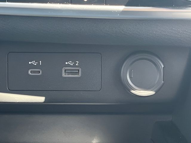 Used 2023 Nissan Rogue SV FWD image 29