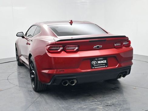 Used 2020 Chevrolet Camaro LT image 6