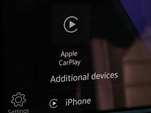 Certified 2025 Volkswagen Atlas SEL image 30