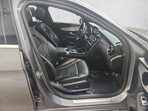 Used 2018 Mercedes-Benz C 300 Sedan image 22