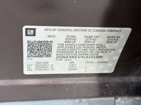 Used 2020 Chevrolet Equinox LT FWD image 23