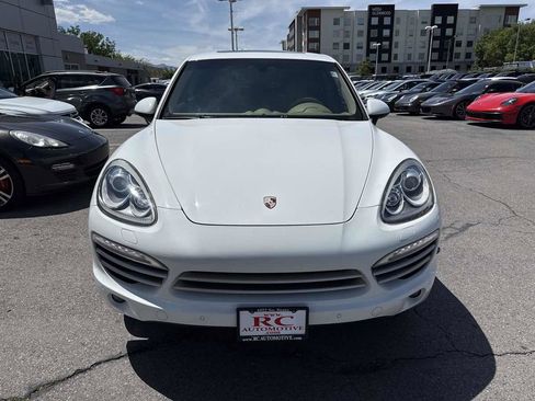 Used 2014 Porsche Cayenne Diesel Platinum Edition AWD/4WD image 3