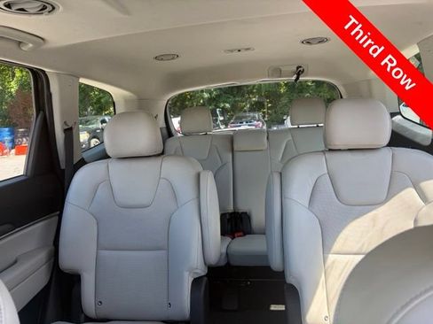Used 2020 Kia Telluride S FWD image 6