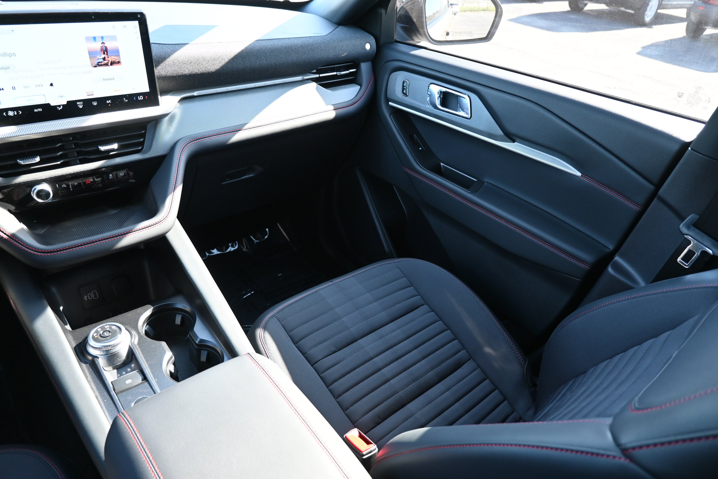 New 2027 Ford Explorer ST-Line RWD image 29