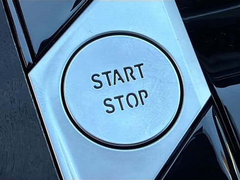 New 2026 BMW X5 xDrive50e w/ M Sport Package image 37