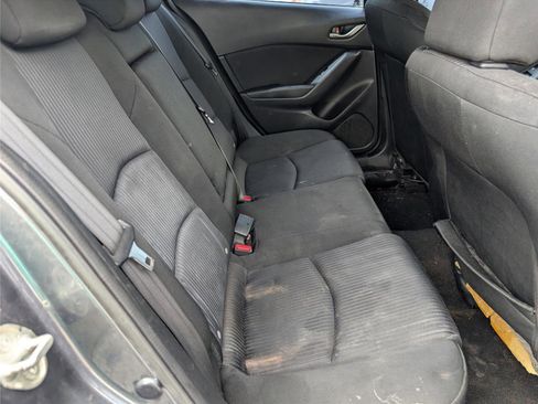 Used 2016 MAZDA MAZDA3 i Sport w/ Preferred Equipment Package image 36