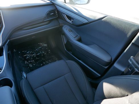 Used 2025 Subaru Legacy Premium image 11