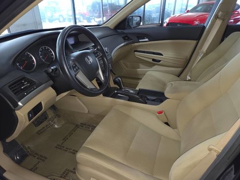 Used 2012 Honda Accord LX image 15