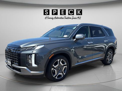 Used 2023 Hyundai Palisade Limited AWD/4WD image 1