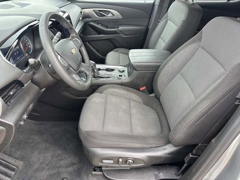 New 2023 Chevrolet Traverse LT FWD image 19