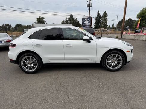 Used 2015 Porsche Macan S AWD/4WD image 7