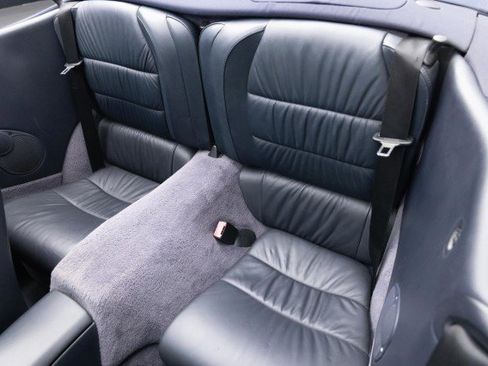 Used 2000 Porsche 911 Carrera image 40