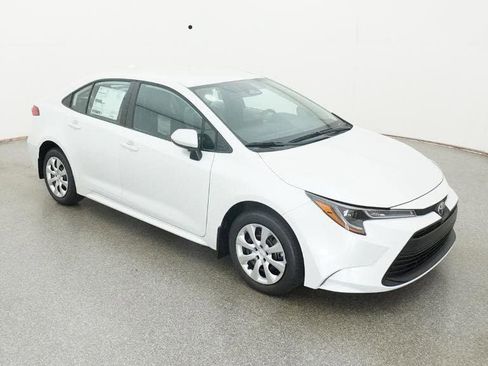 New 2026 Toyota Corolla LE image 13