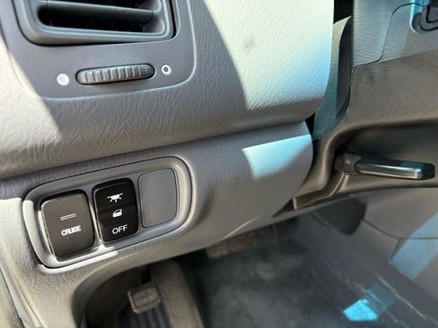 Used 2004 Honda Pilot EX image 33