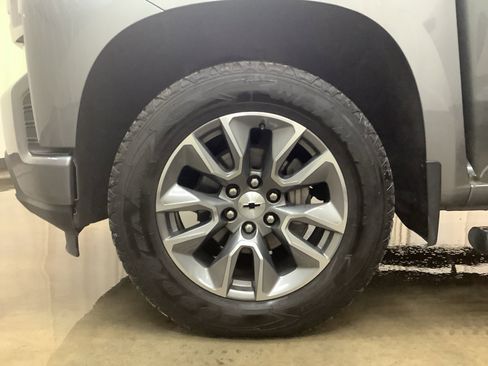 Used 2021 Chevrolet Silverado 1500 RST image 26