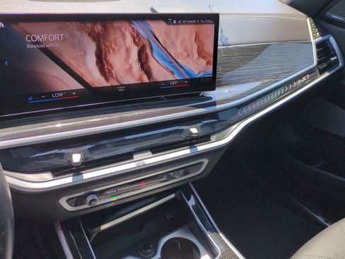Certified 2023 BMW X7 xDrive40i w/ Executive Package AWD/4WD image 30