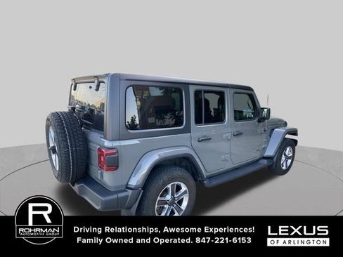 Used 2020 Jeep Wrangler Unlimited Sahara w/ Dual Top Group AWD/4WD image 6