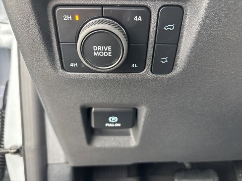 New 2026 Ford Expedition Platinum w/ Stealth Appearance Package image 23